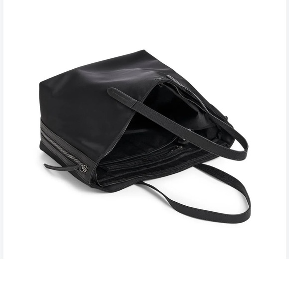 Botkier New York Bond Tote in Black. NWT! - Picture 6 of 8